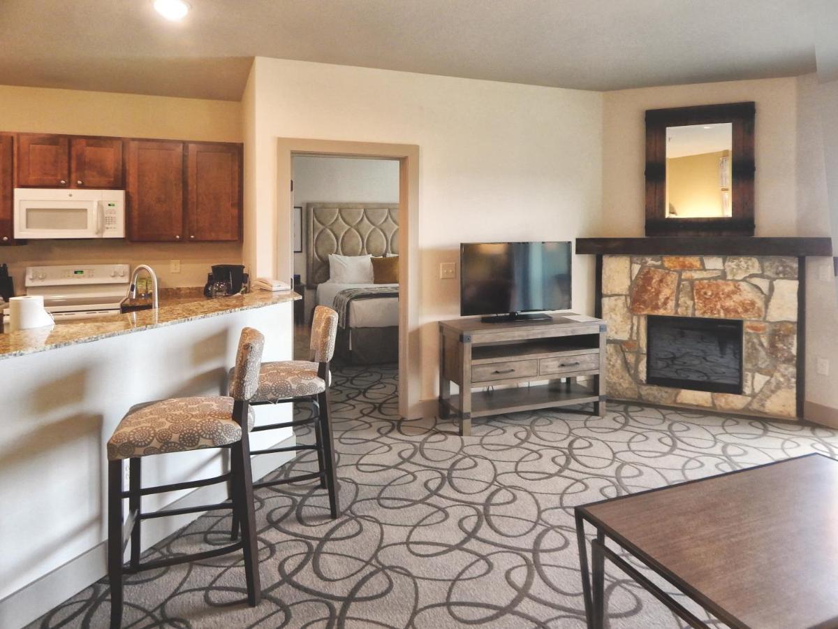 Worldmark Hunt - Stablewood Springs Resort Exteriör bild