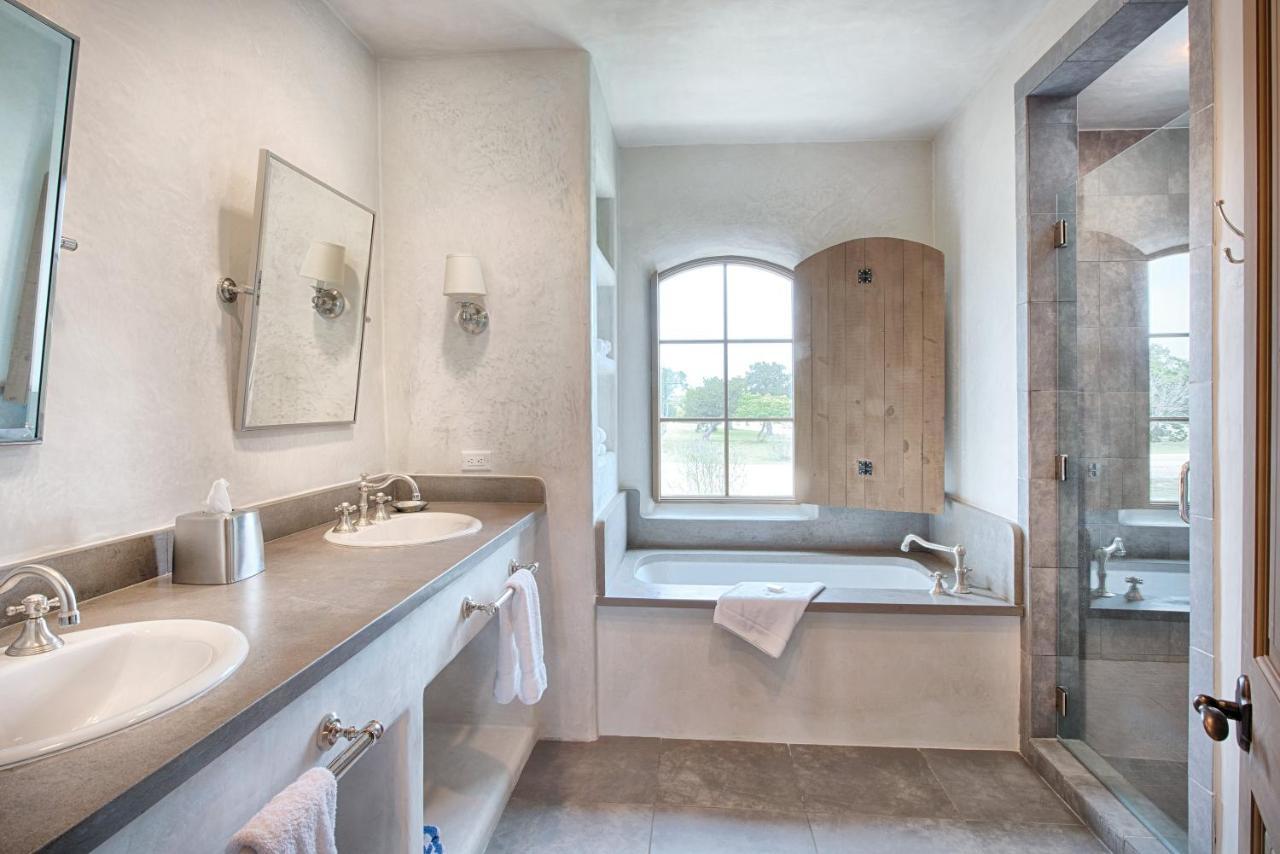 Worldmark Hunt - Stablewood Springs Resort Exteriör bild