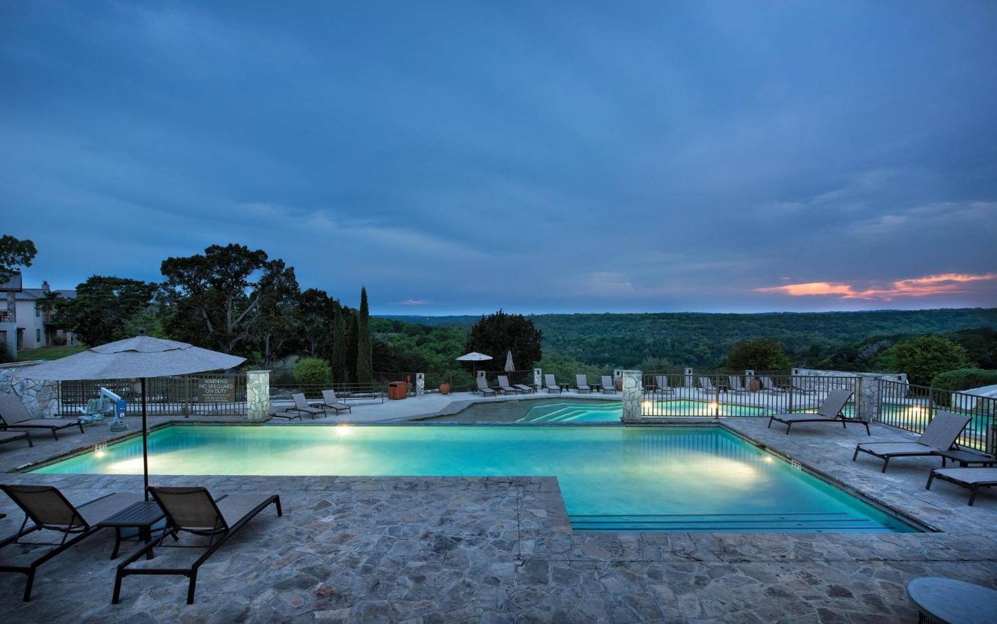 Worldmark Hunt - Stablewood Springs Resort Exteriör bild